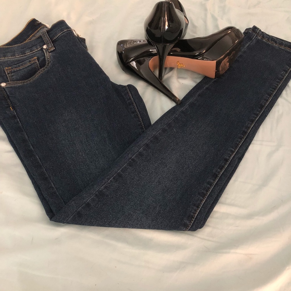NWOT dark rinse jeans